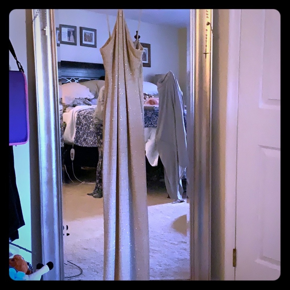 Breathtaking Statement Prom Dress - image 1